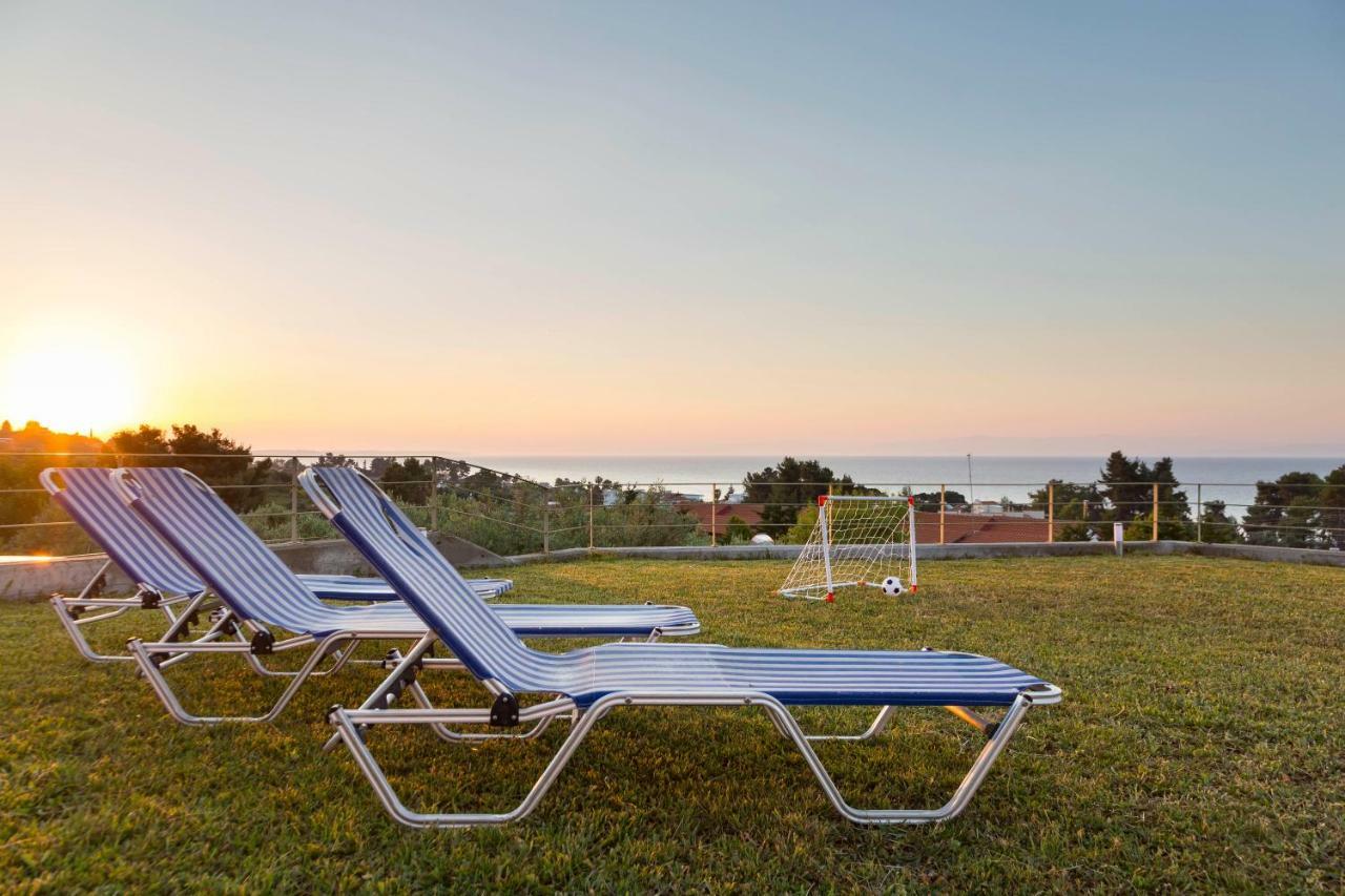 Villa Rossa Hanioti Bagian luar foto
